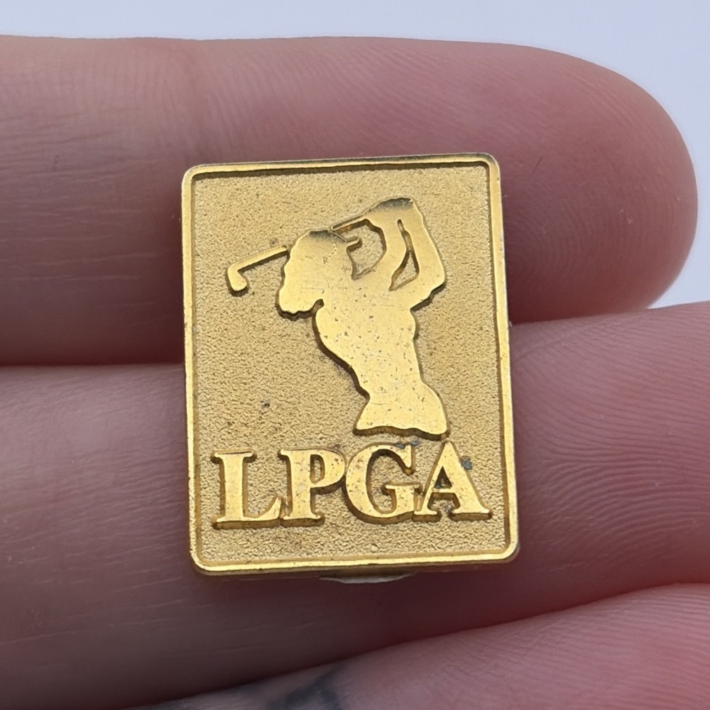 LPGA Ladies Professional Golf Association Gold Tone Lapel Hat Pin
